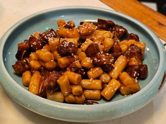 🇨🇳 중국 상하이 돼지고기 요리 맛집