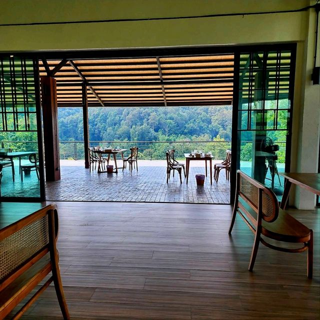 ที่เที่ยวเปิดใหม่ทานอาหารในไร่ชา PASSA Mae On