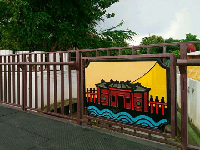นั่งรถไฟฟ้าmrt..มาชิลๆฝั่งธน