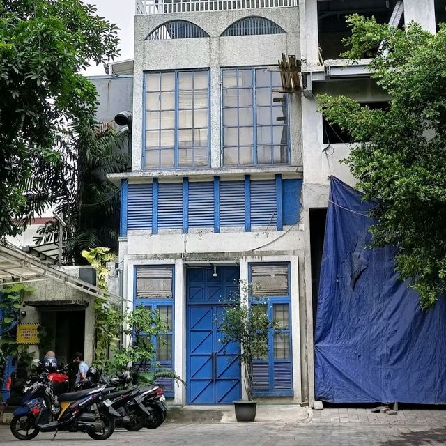 Beautiful cafe