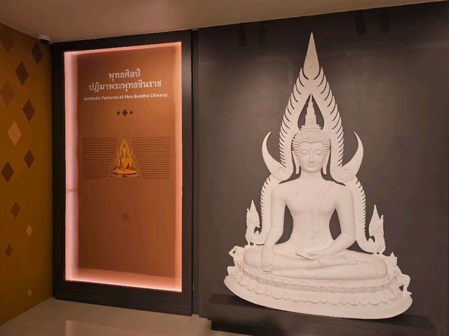 พิพิธภัณฑสถานแห่งชาติ พระพุทธชินราช สมบัติศิลป์