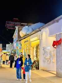 Discover the Artistic Heart of Xiamen: A Night in Shapowei
