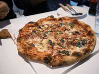🍕 PINK SVLT：おしゃれなアメリカンスタイルの絶品イタリアンレストラン 🇺🇸🍝