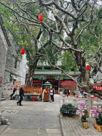 The Temple of the Six Banyan Trees