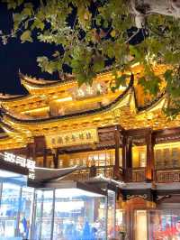 Let’s explore the market at the old street in Shanghai