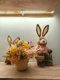 A Hidden Floral Café in KL – The Perfect Solo Escape