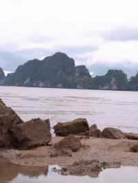 ทรายกลางน้ำ - แหลมสัก