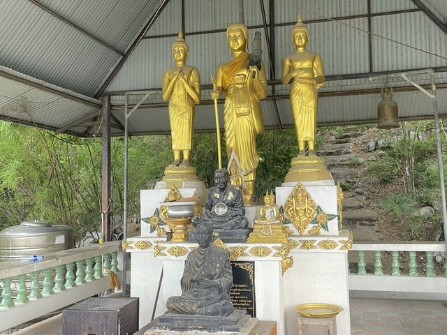 วิวกาญจน์ บนวัดเขาถ้ำ