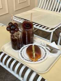 【ソウル】結婚式場のようなカフェ🇰🇷☕️