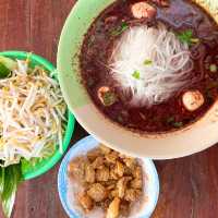 ก๋วยเตี๋ยวเรือโกย้วด