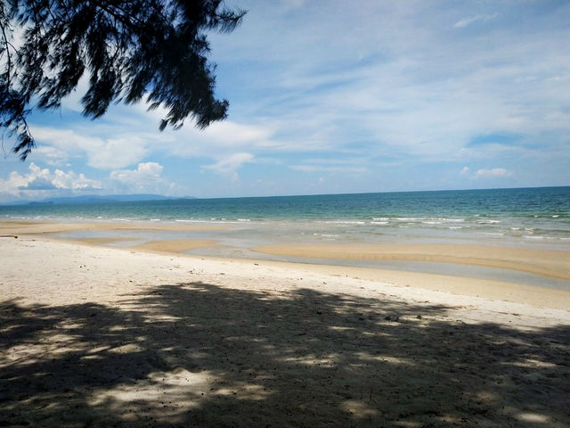 หาดในเพลา ขนอม