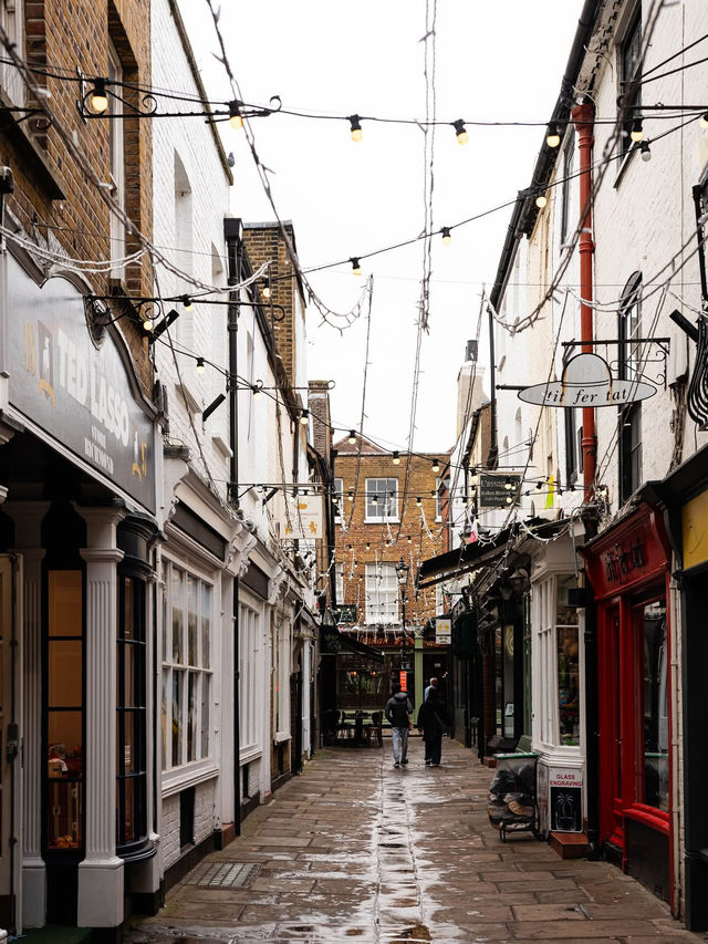 Explore the Charm of Richmond, London
