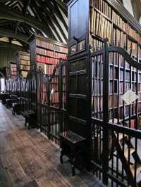 first established in 1653 and has been serving knowledge-hungry scholars ever since