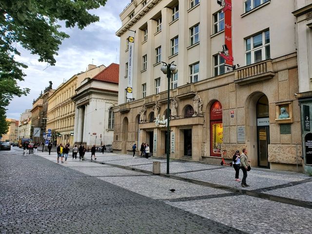 [🇨🇿プラハ] 旧市街地 — 歴史と文化が息づくプラハの心