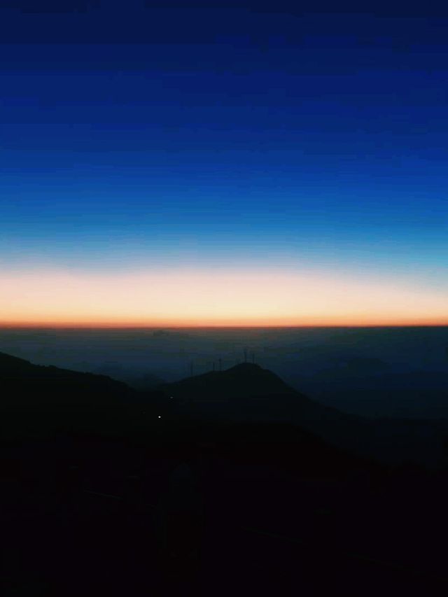中國湖北省著名景點九宮山遊玩攻略行程，美麗雲海日出，適合打卡拍照📸
