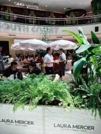 “Ben’s Café: Savoring Sustainability, One Bite at a Time”