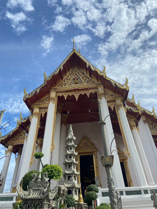 Bangkok Walk ทัวร์เสาชิงช้า กิน-มู ฉ่ำ!
