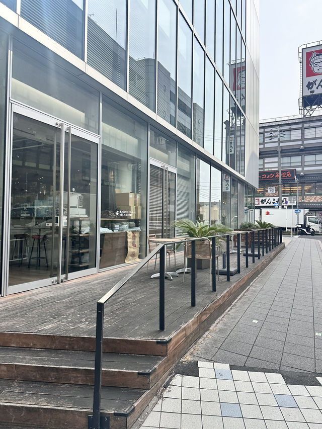 【枚方市】テラス席もあり！！美味しいベーカリー