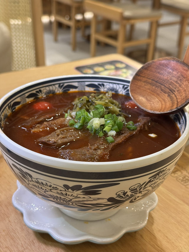  🏚️鐵牛台灣牛肉麵 
