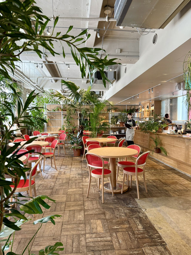 Sunny Spring Brunch at Hotel K5