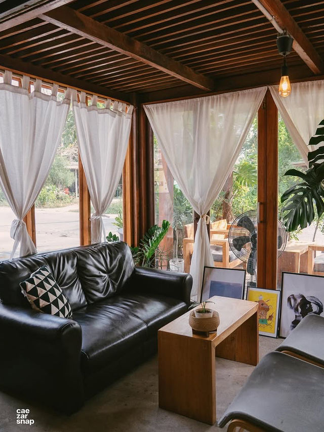 IMSABUY คาเฟ่บ้านไม้ โซนมาบตาพุดระยอง