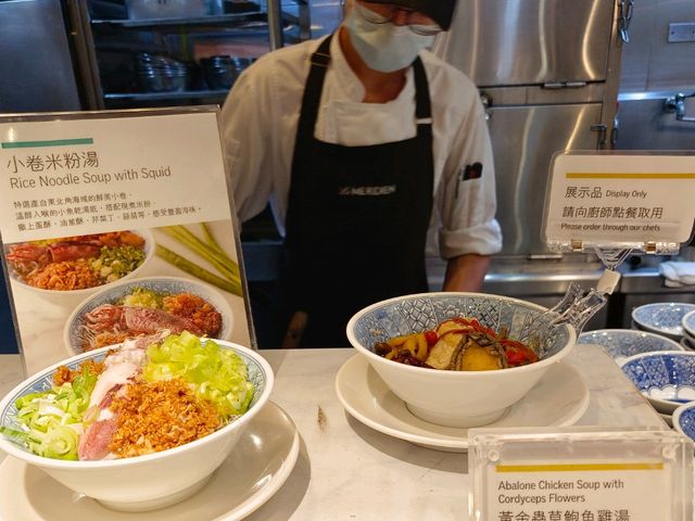 寒舍艾美酒店，探索廚房平日午餐