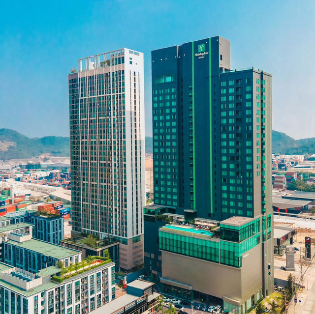 Holiday Inn & Suites Siracha Laemchabang