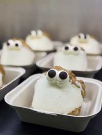 Delicious Pastries and Desserts at Forestoutings Incheon Branch