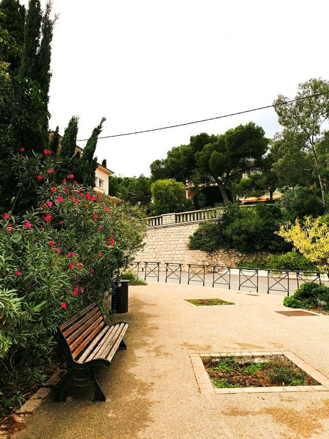 아기자기한 소도시 트래킹, 까시스(Cassis)