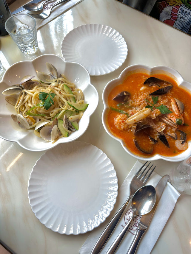 수요미식회에 나온 실내데이트하기 좋은 익선동 레스토랑 🍽️
