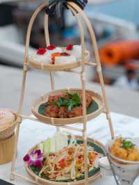 ร้านอาหารไทย ริมท่าเรือยอร์ชสุดหรู