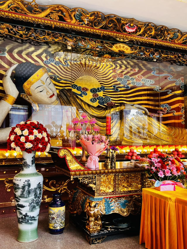 Peace in Every Brick – Zhanshan Temple Visit