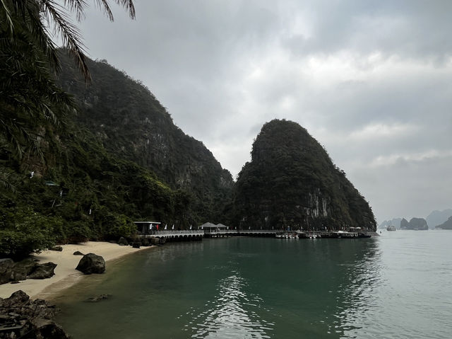 Great experience with HaLong Bay Ambassador Overnight Cruise 