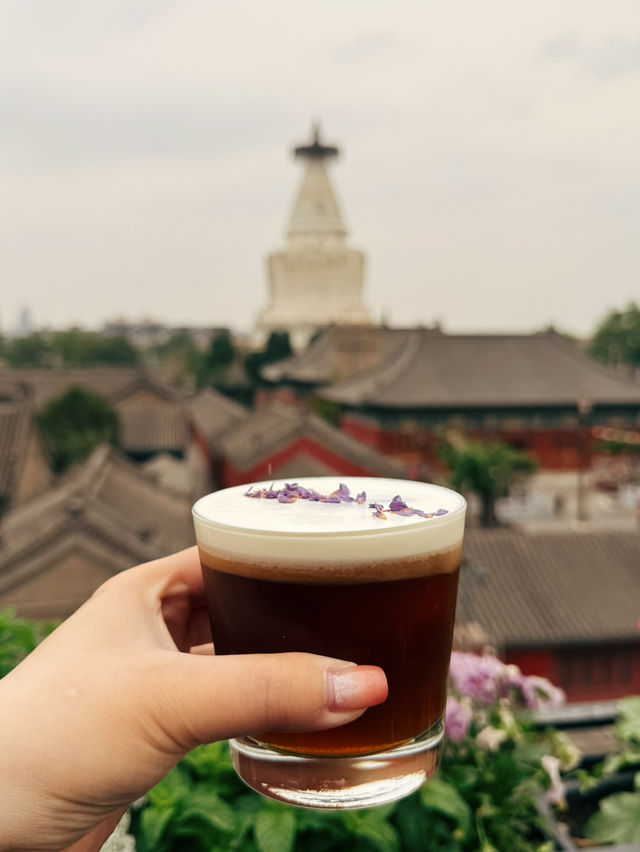 ✨白塔偷走時光！白塔之光的咖啡哲學暴擊✨  