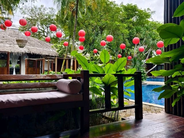“Tropical Soul in the City: Villa Samaldi’s Secret Garden Retreat”