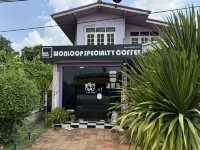 Wonloop Specialty Coffee – ทาสแมวราชบุรีต้องมา