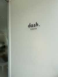 dash.space – คาเฟ่และบาร์สุดมินิมอล