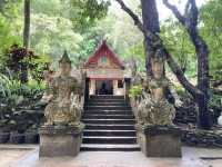 เที่ยวธรรมชาตินั่งสมาธิสงบ “วัดผาลาด” 
