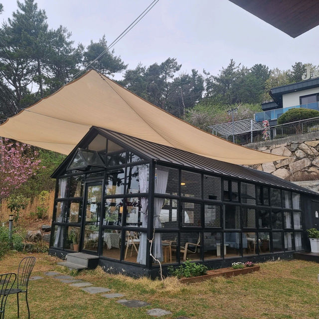 😍산과 바다가 아름답게 어우러진 마산 감성 카페 웨이브