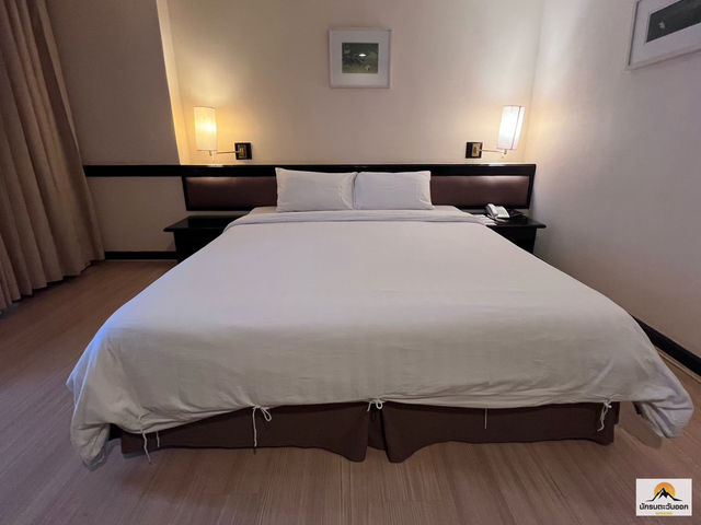 The City Hotel Sriracha