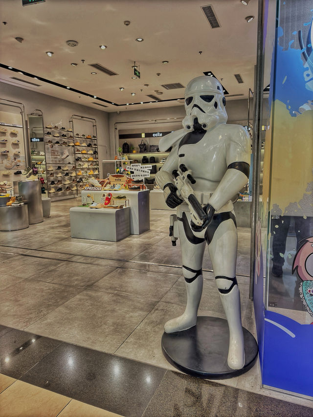 Where Shopping Meets the Skyline: Raffles City Chongqing Done Right