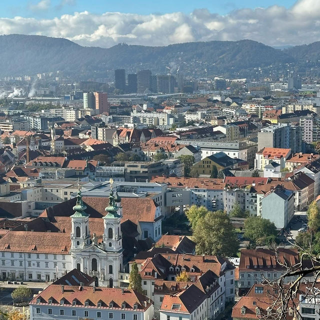 🏰✨ Graz City Walk: A Blend of Renaissance Charm & Modern Flair