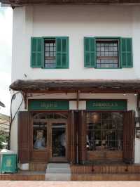 Formula.b cafe at laos