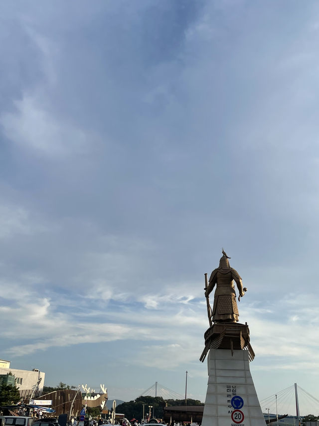 🌅 감성 한 스푼, 바다 두 스푼. 여수에서 보낸 따뜻한 하루