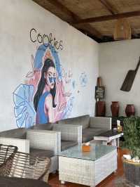 Neighborhood cafe in southwest Lembongan