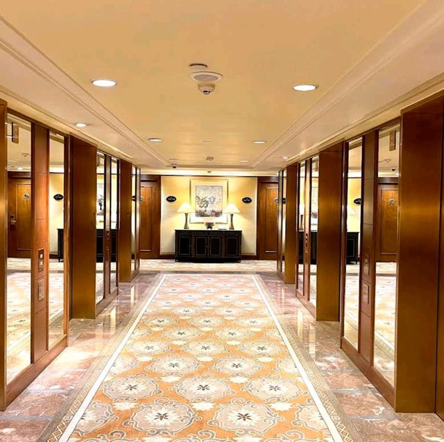 香港港麗酒店（Conrad Hong Kong）