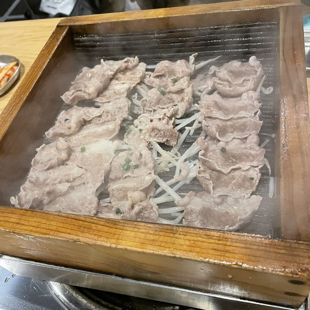 【東京/新大久保🇯🇵】トレンドの蒸し料理が食べられる🐮936