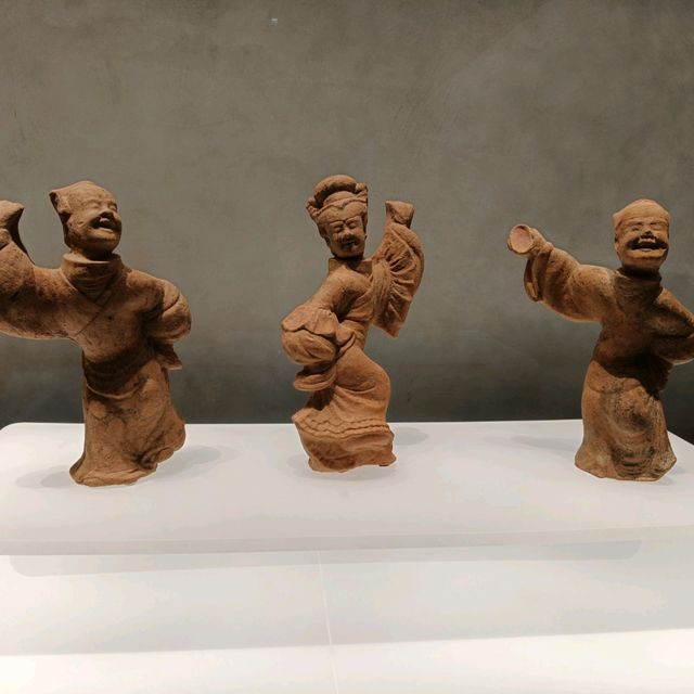 上海博物館-穿越歷史的藝術之旅，親手觸摸中國古代工藝之美