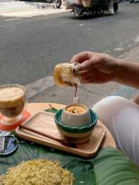 Eggyolk Coffee