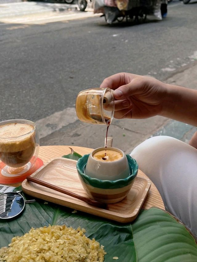 Eggyolk Coffee